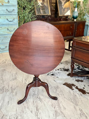 Vintage tilt-top table 
