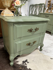 French Provincial 2-drawer nightstand