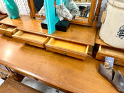Vintage 2-sided vanity w/bench