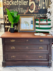 Victorian Eastlake 4-drawer chest on casters