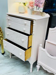 Vintage pink chest