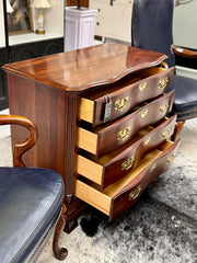 Vintage 4-drawer chest