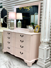 Vintage pink dresser w/mirror