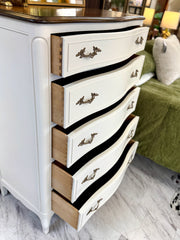 French Provincial 4-pc. bedroom set ￼
