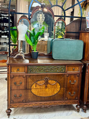 Antique carved wood bedroom set ￼
