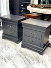 Pair of nightstands (2)