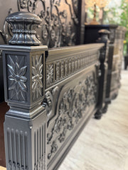 Carved queen bed w/rails