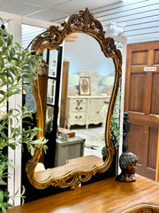 French Louis XV Full bedroom set w/rails