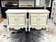 Pair of French Provincial nightstands (2)￼
