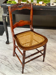 Vintage cane bottom chair ￼