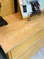 Three-drawer chest