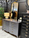 Vintage Duncan Phyfe dresser ￼