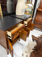 Pair of wooden nightstands (2)