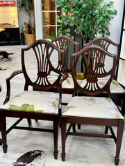 Duncan Phyfe table w/leaf & 4 chairs
