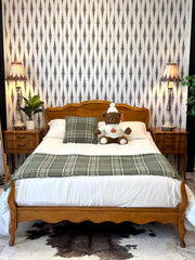 French Provincial Full bedroom set