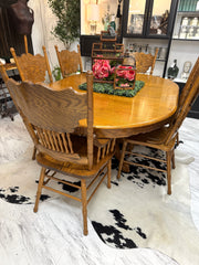 Vintage pedestal dining table w/6 chairs & leaf