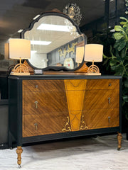 Vintage Hollywood Regency dresser ￼