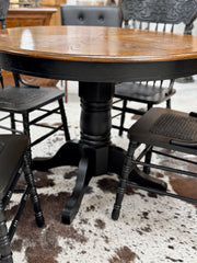 Round 42” oak dining table