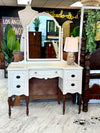 Vintage vanity on casters w/mirror