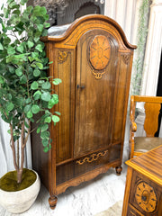 Antique vanity w/mirror