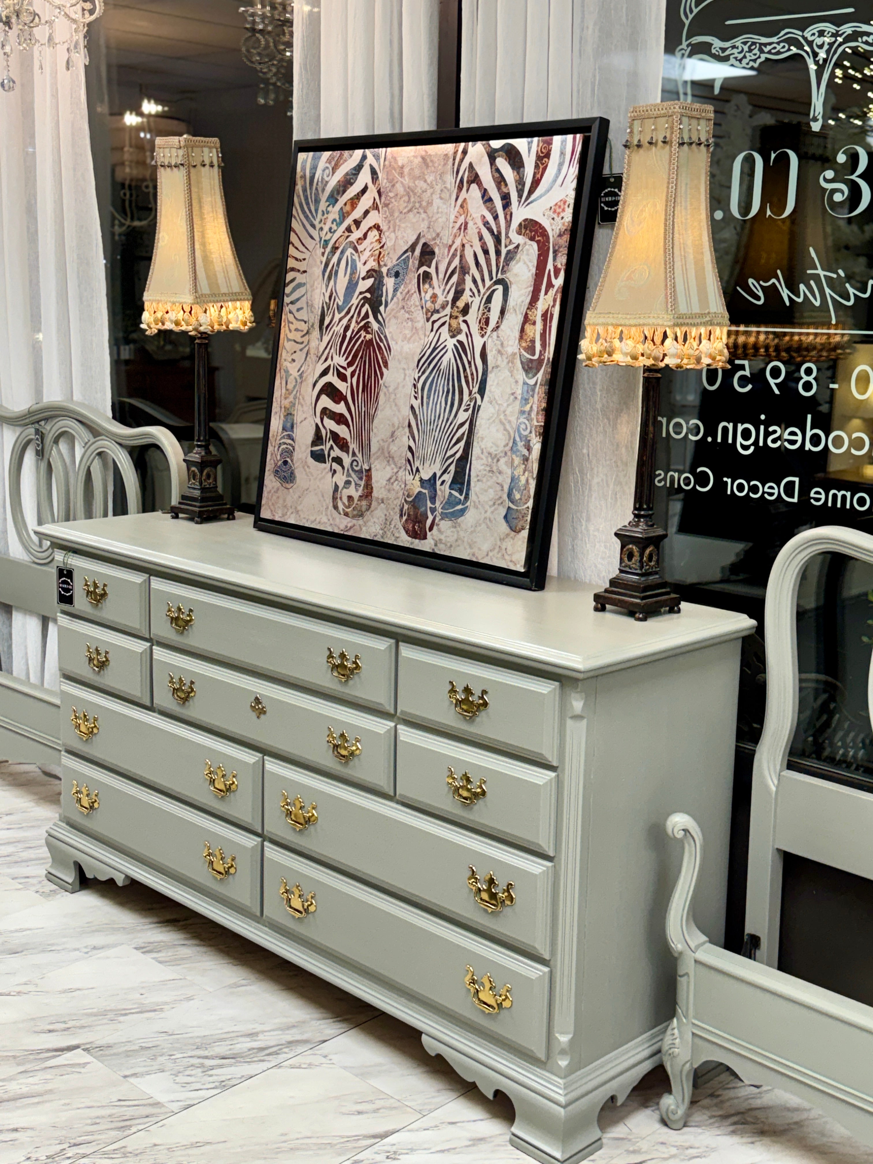 Vintage dresser