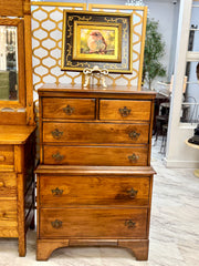 Vintage chest of drawers