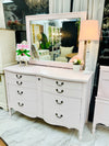 Vintage Duncan Phyfe Dresser w/mirror