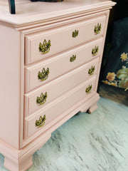 Pink dresser w/mirror