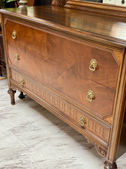 Vintage Berkey & Gay Dresser w/mirror