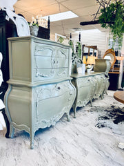 French Provincial Bedroom Set