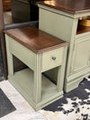 Pair of wooden side tables/nightstands(2)