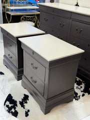 Two-tone nightstand pair (2)