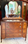 Vintage 4-drawer dresser w/mirror ￼