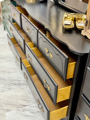 French Provincial dresser, w/mirror & chest ￼