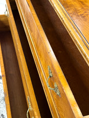 French Louis XV Full bedroom set w/rails