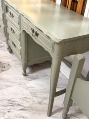 French provincial desk w/chair