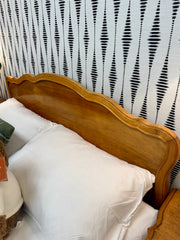 French Provincial Full bedroom set