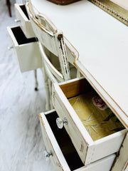 Antique vanity on casters w/chair ￼