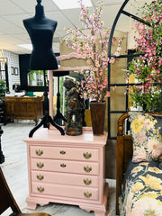 Pink dresser w/mirror