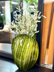 Green tortoise shell style vase w/2 white floral stem bundles