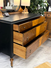 Vintage Hollywood Regency dresser ￼