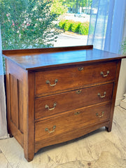 Primitive 3-drawer chest ￼