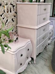 Vintage Provincial nightstand pair (2)
