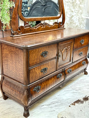 Vintage tiger wood buffet/sideboard/dresser