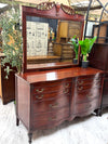Vintage Duncan Phyfe dresser w/mirror