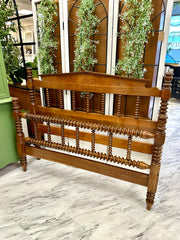 Jenny Lind full bed w/rails