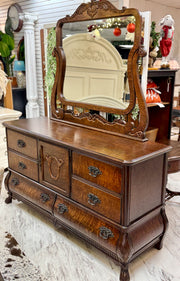 Vintage tiger wood buffet/sideboard/dresser