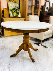 42” Pedestal table