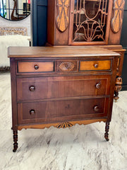 Vintage 3-drawer chest on casters