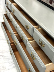 Vintage dresser